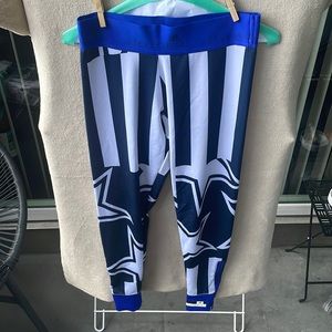 STELLA SPORT Blue and White Striped Leggings